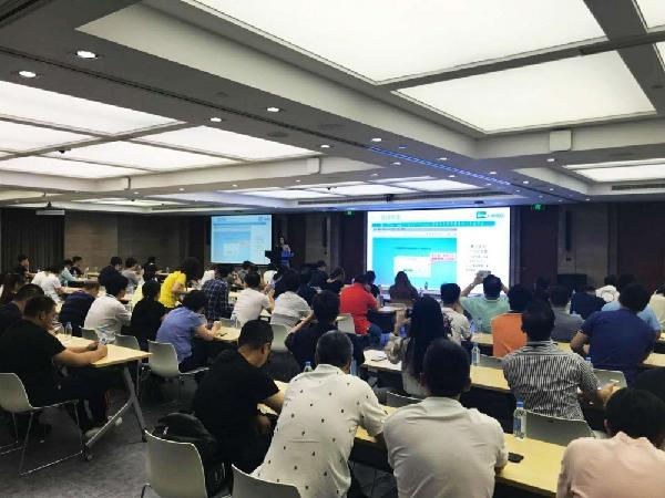 打造院内全方位精益管理体系，助力龙华医院通过JCI国际认证